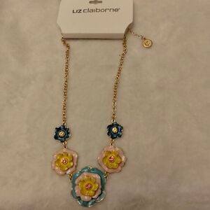 Liz Claiborne gold chain/ flower necklace
